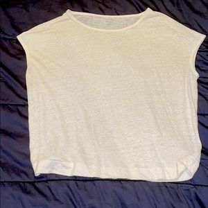 lightweight short sleeve top